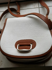 Dooney & Bourke, White Saddle Style Leather Bag