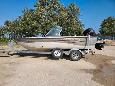 2006 Chrestliner 16,5' , 90HP Suzuki 4stroke Halix7 Fishfinder EZloader trailer