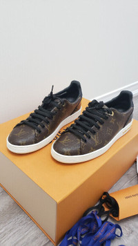 100% Authentic Louis Vuitton FrontRow canvas sneaker, Sz 38