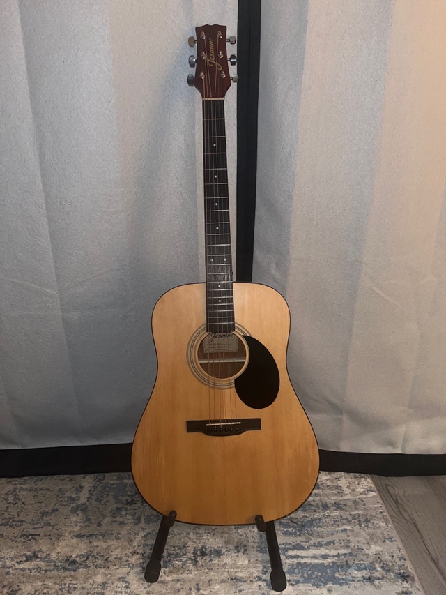Acoustic guitar Guitars City of Toronto Kijiji
