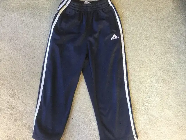 ADIDAS ATHLETIC PANTS - Size 4T in Clothing - 4T in Hamilton - Image 2