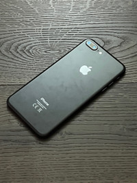 Apple iPhone 8 Plus - 64GB - Space Gray (Unlocked)Mint Condition