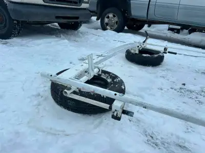 Roof rack removed from a GMC Savanna cargo van. Solid, sturdy, and ready to haul ladders, lumber, pi...