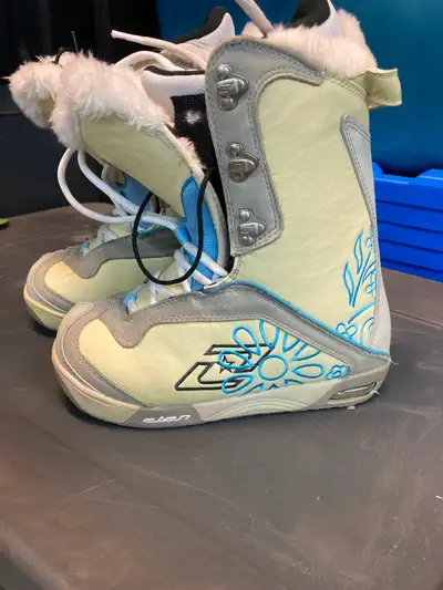 Bottes snowboard Élan femme gr.7, View more