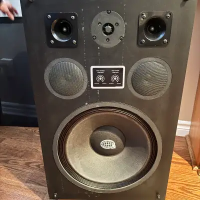 Vintage Speakers, Turntable, View more