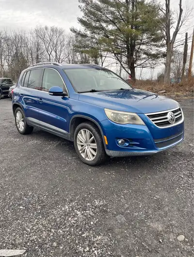 Selling my immaculate condition SUV. Driving it last 4 years without any issues Mostly highway km’s...