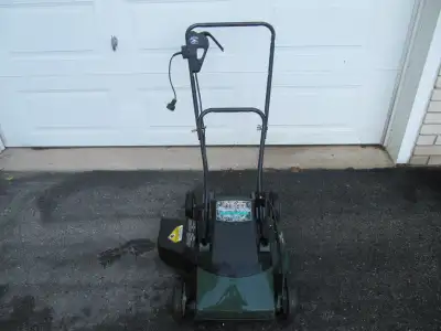 Up for sale is a Black & Decker Series 2000 Mulch N Mow Model 2370 Electric Lawn Mower. Part of an e...