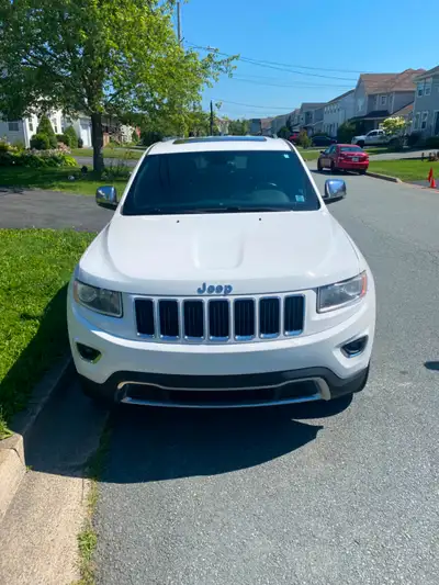 2016 Jeep Grand Cherokee Limited | 128,000 km | Loaded | Excellent Condition | $19,000 OBO Not a sha...
