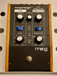 Moog  Moogerfooger MF-102 Ring Modulator