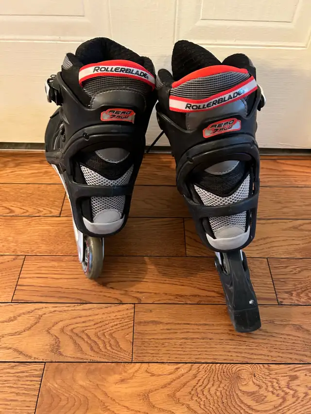 Patins à roulette Rollerblade aero7 alu 9.5us inline skates in Skates & Blades in City of Montréal - Image 5