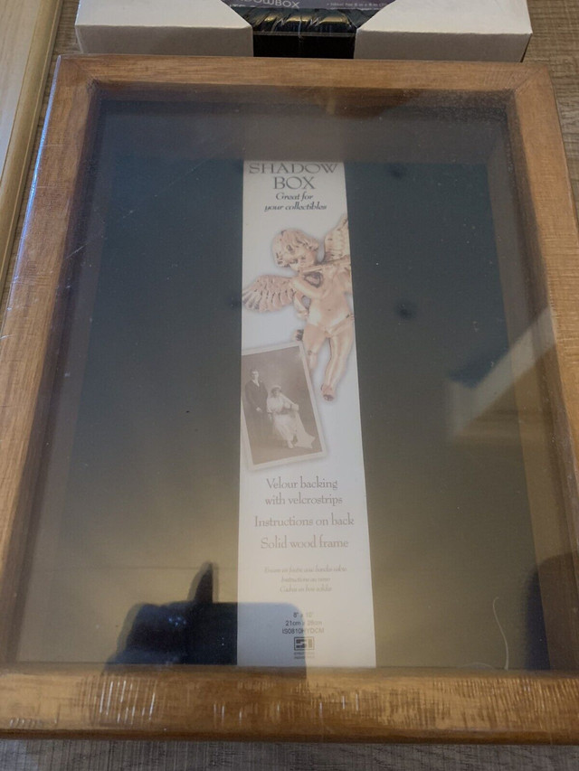 Shadow Boxes & Frame in Arts & Collectibles in Markham / York Region - Image 3