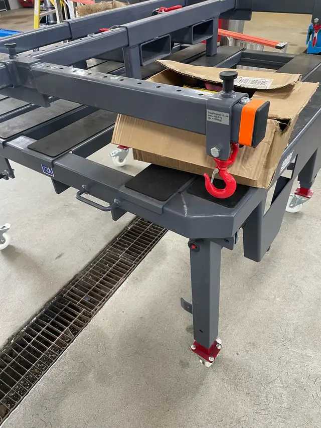 Lifting Spreader Bar & work Table in Other Business & Industrial in Bedford - Image 5