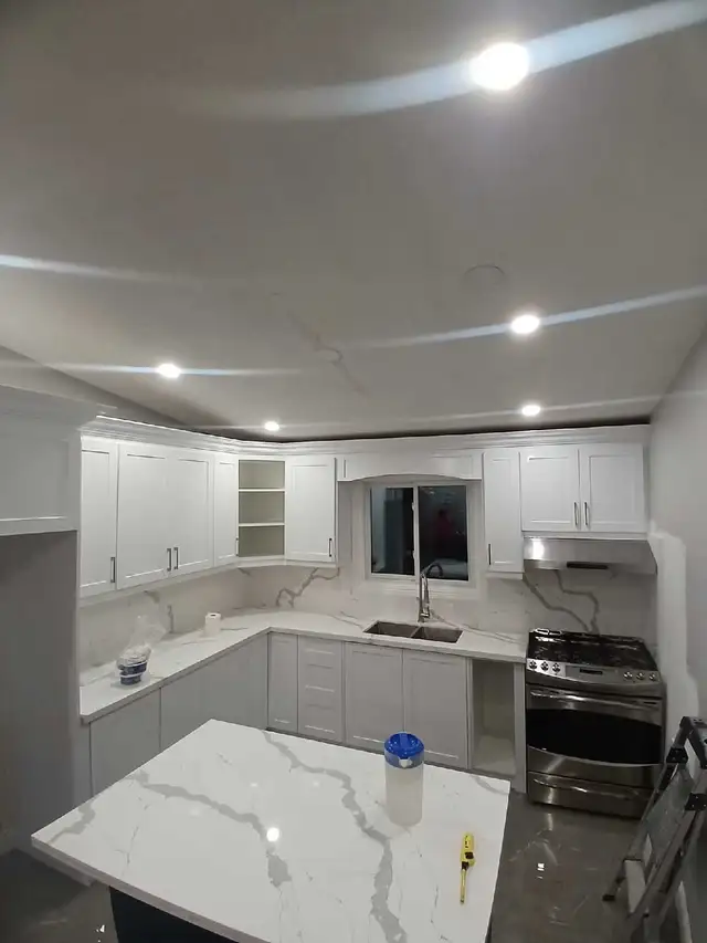 CABINETS, KITCHEN ISLAND PANTRY CLOSETS64319061908482121