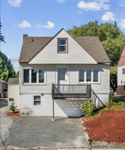 2-Bedroom Apartment for Rent in West End Sudbury – Available January 1st 2026 Newly updated, spaciou...