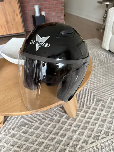 Casque de moto Véga magna à servie 1 mois