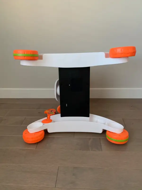 FISHER PRICE BABY STEPS PANDA TRAINING WALKER-LIKE NEW in Other in Edmonton - Image 8
