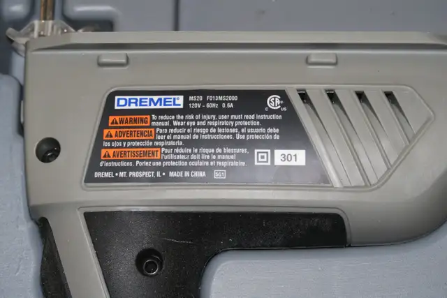 DREMEL Moto-Saw Scroll Saw Model MS20 in Power Tools in Guelph - Image 9