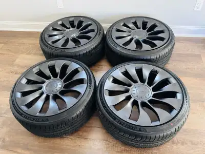 New OEM Tesla 21" Uberturbine Wheels, Tires, TPMS, Caps Model Y Performance *10 KMS Take Offs