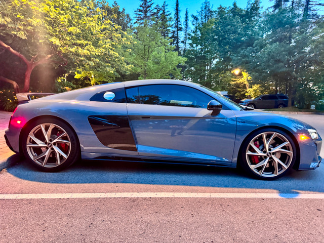 2023 Audi R8 Coupe in Cars & Trucks in Oakville / Halton Region - Image 2