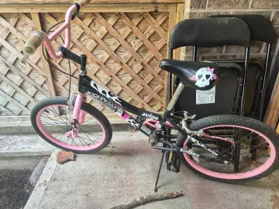 cricut football helmets Amazon.com: Football Helmet SVG Bundle with Customizable Aluminum Football  Helmet Sign Blank with SVG Vinyl Cut File Included - Made in The USA for  DIY, Crafters, Sign Making Bundle