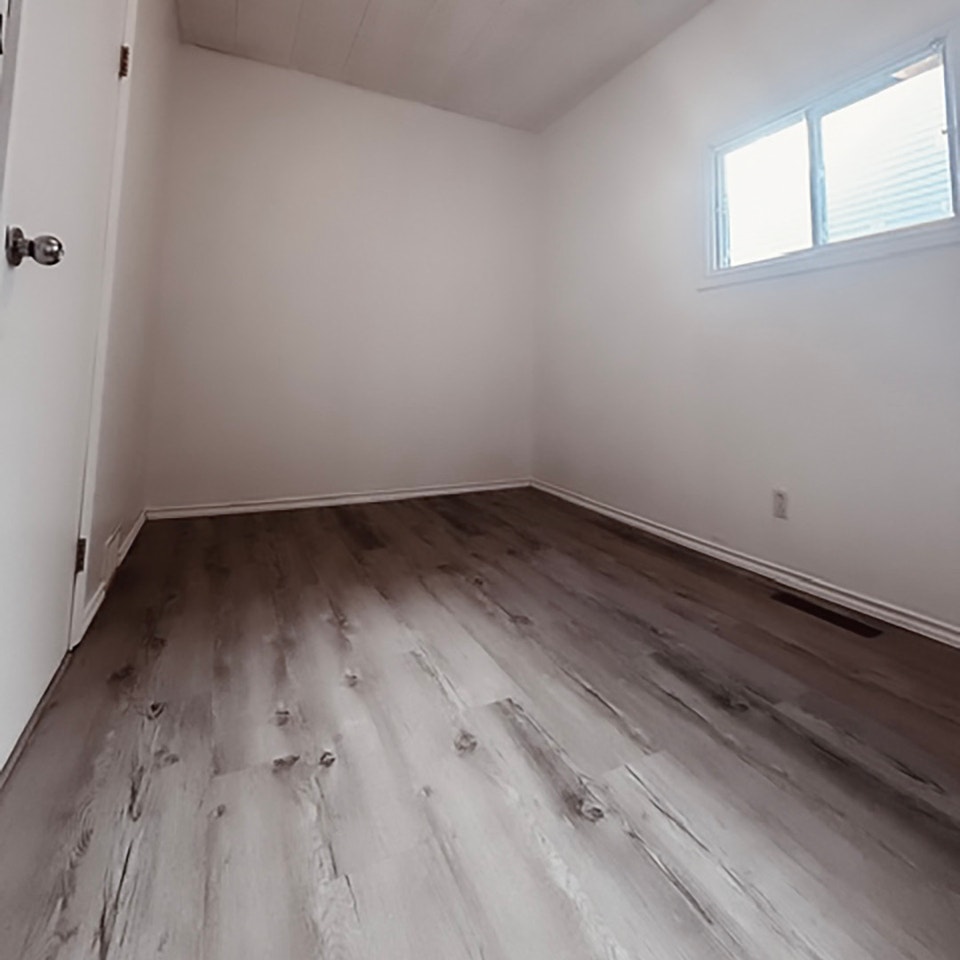 House for Rent in Transcona 5