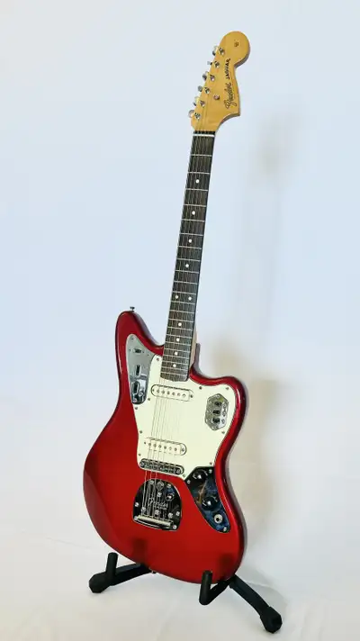 Fender Classic Player Jaguar Special, View more
