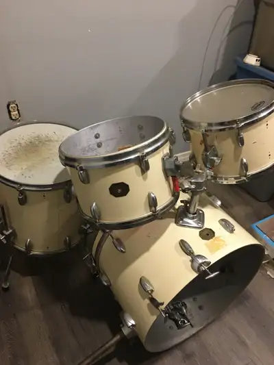4 piece 1970's Gretsch drums for sale, View more