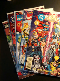 Comic Lot (4)-DC Versus MARVEL
Plus-official Ballot (1995-96) NP