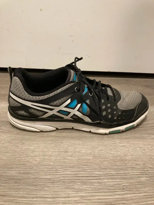 Women’s Asics Gel-Sustain TR 2 Athletic Shoes, Size 11 in Women's - Shoes in Kitchener / Waterloo - Image 6