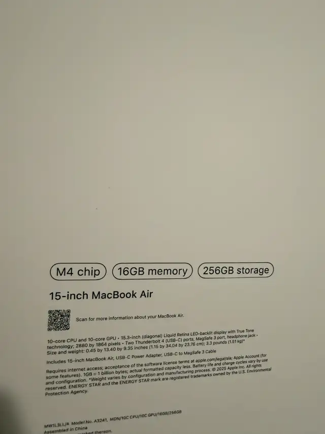 MacBook Air 15-inch M4 Like New Base Model in Laptops in Ottawa - Image 3