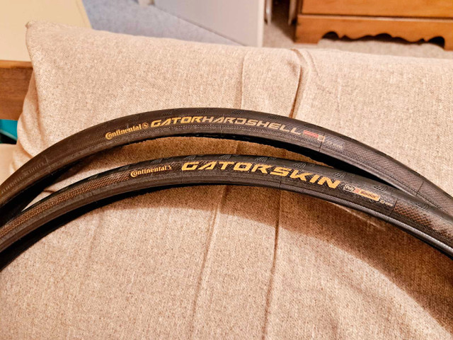 Continental Gatorskin Tires in Frames & Parts in Calgary - Image 2