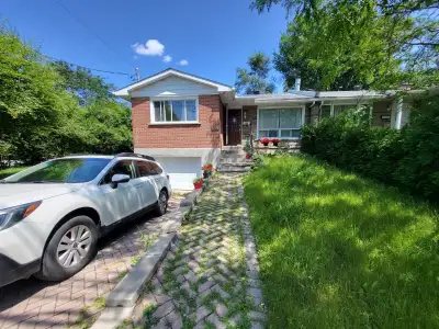 Available from July 1st 2025 2480$/month 595 Boulevard Pine Beach, Dorval, QC H9P 2J8, Canada Locati...