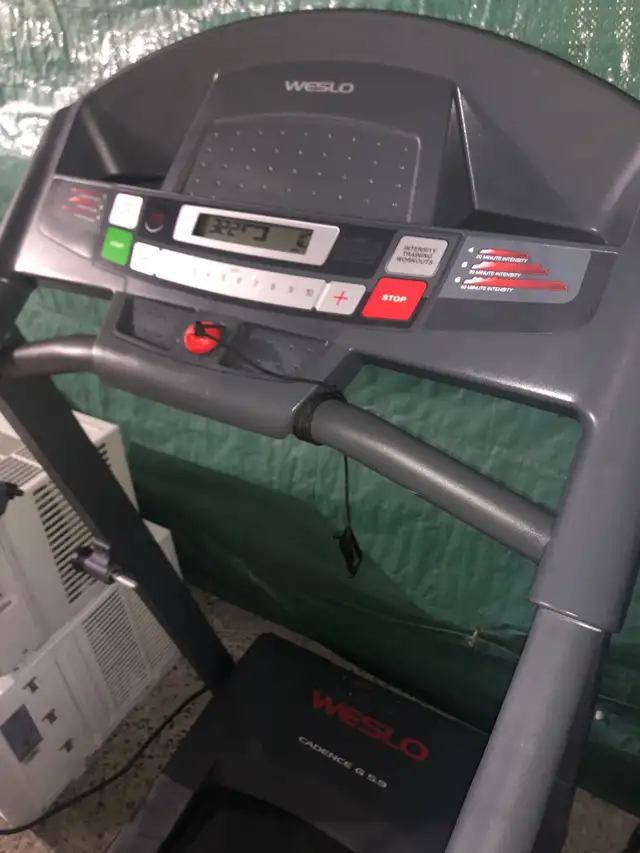 Tapis roulant Weslo Fitness.livraison possible  in Exercise Equipment in Longueuil / South Shore - Image 3