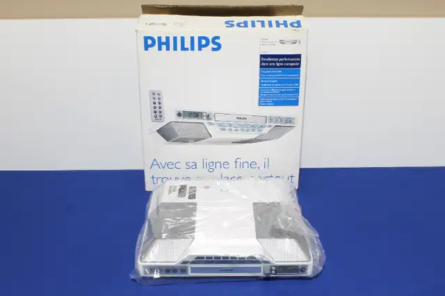 Philips Kitchen CD Clock Radio in General Electronics in Oshawa / Durham Region - Image 5