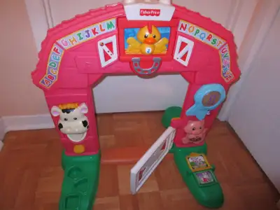 Mascouche Lanaudière largeur 26 po x H 27 po x avant arrière 23 po musical et éducatif AUBAINE !!!!...