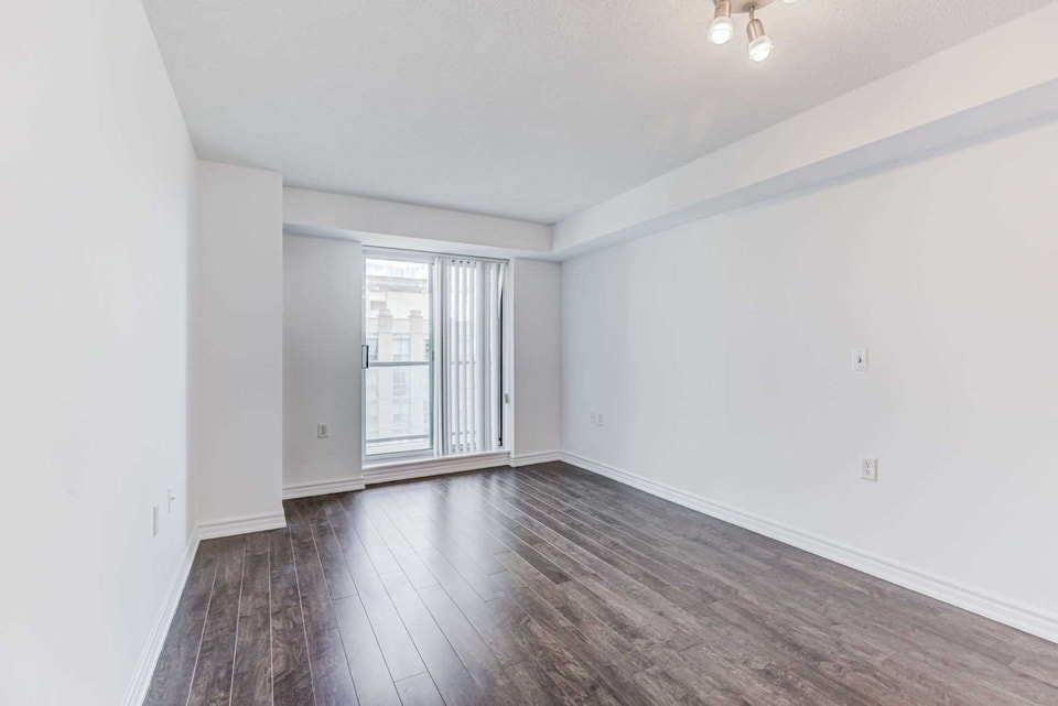 Prime Yonge & Finch Location – Furnished 1-Bedroom Condo 3