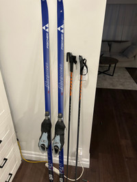 Women’s Cross country ski set 