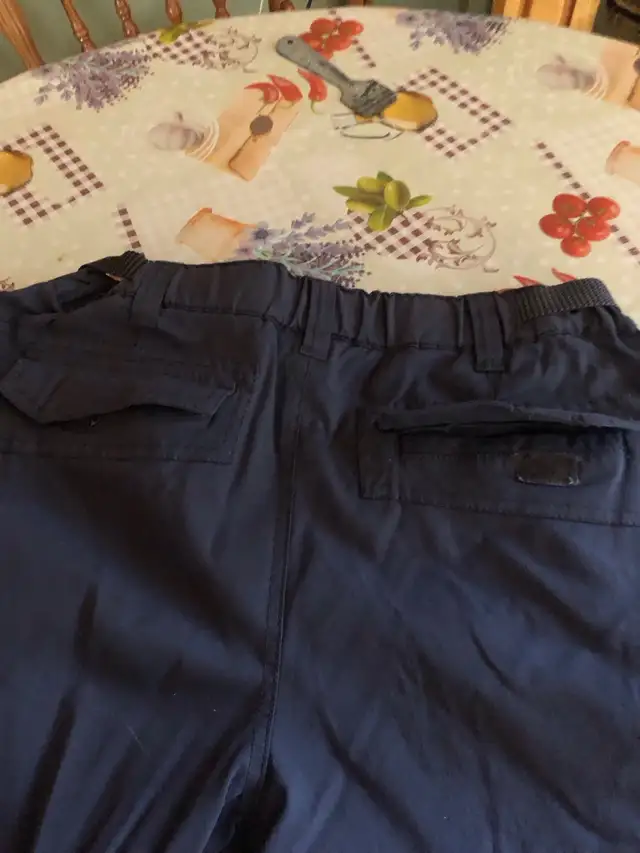 pantalon de neige pour homme gr: small x 32,de couleur noir  in Men's in Longueuil / South Shore - Image 8