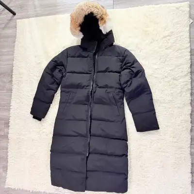 Canada goose woman jacket  , View more