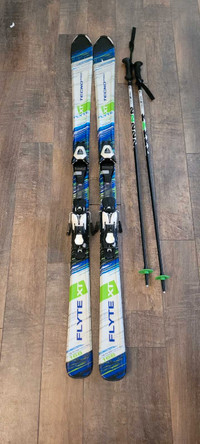 Flyte XT 168cm downhill skis with poles