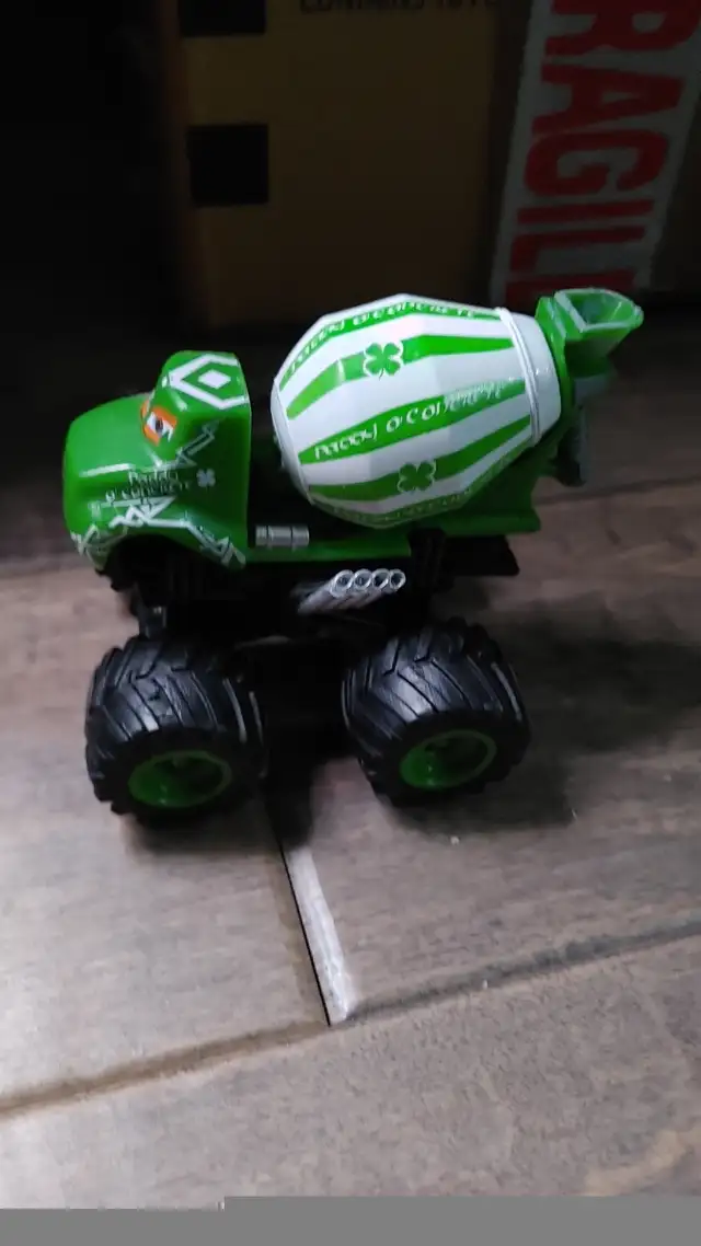 1:43 Disney Pixar Cars Toons Paddy O’ Concrete Monster Truck in Toys & Games in Edmonton - Image 5