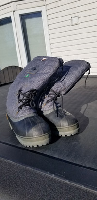 Men,s winter, work boots. 