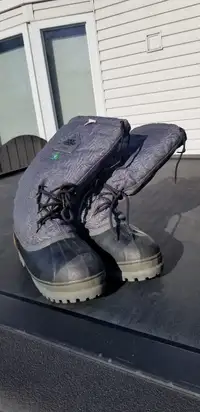 Men,s winter, work boots. 