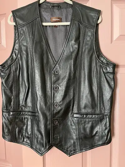 leather vest, View more