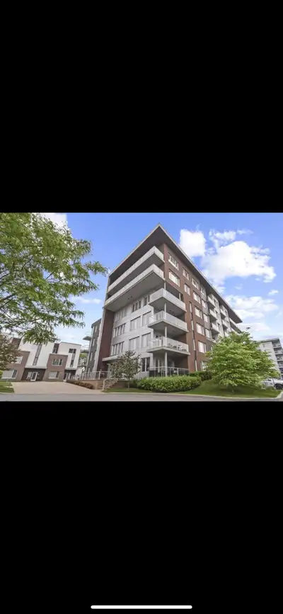 condo luxe 2chambre  avec garage