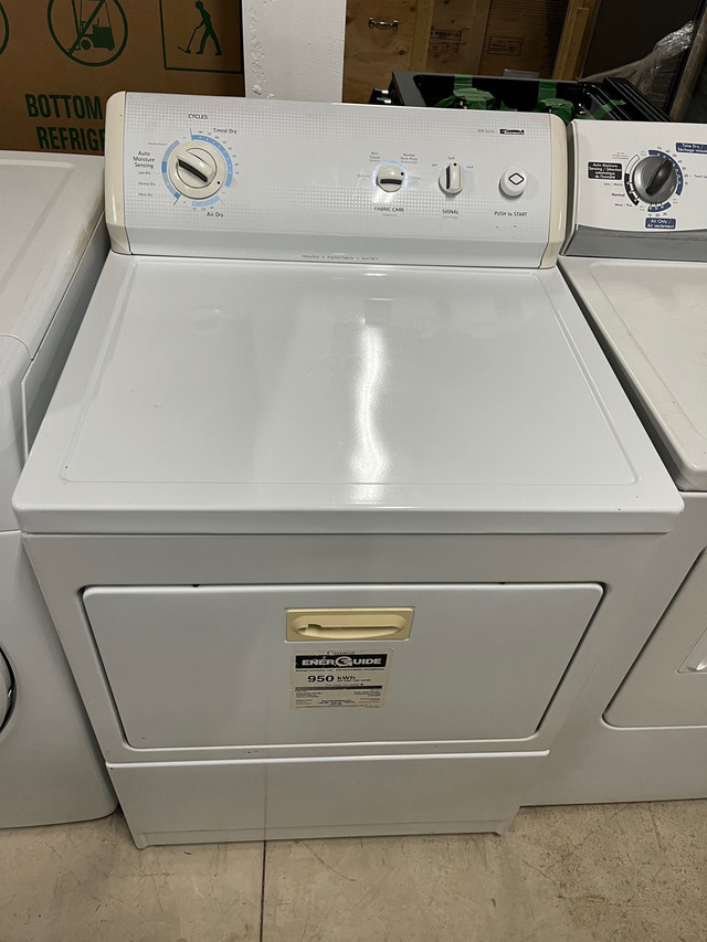 Kenmore drop drop electric dryer  in Washers & Dryers in Stratford
