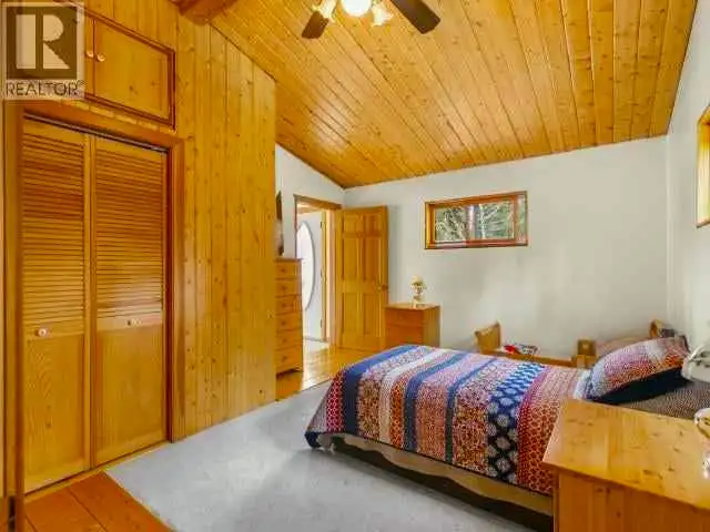 3-Bedroom Country Residential House for Rent in Long Term Rentals in Whitehorse - Image 8