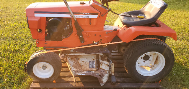 Allis Chalmers AC712H Hydrostatic Garden Tractor - RESTORED in Lawnmowers & Leaf Blowers in Markham / York Region - Image 2