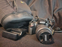Nikon D3200 DSLR Camera Full set! /w bag.