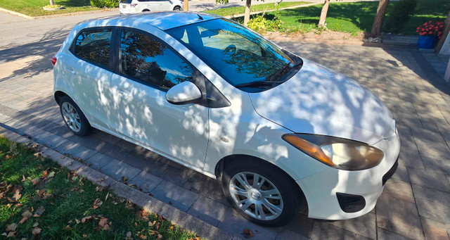 2011 Mazda Mazda2 GX in Cars & Trucks in Markham / York Region